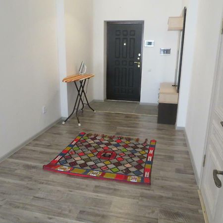 Bishkek House Apartament Exteriör bild